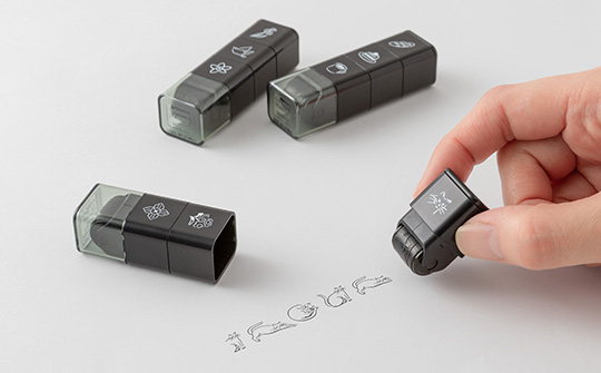 新発売】3柄が1本になったローラータイプのスタンプが登場！｜ミドリ