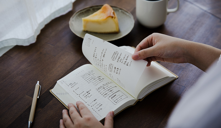 1日2ページ手帳『hibino』