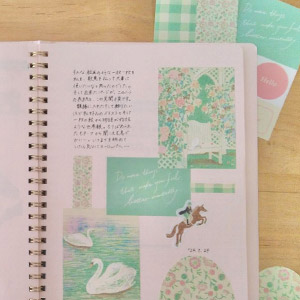 お気に入りの柄を見つけよう！レトロ感のあるシールでノートデコ