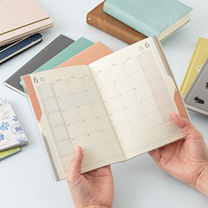 手帳の種類・サイズ選びで迷わない！自分に合った一冊を見つける3ステップ